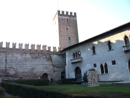 Cortile del Castel Vecchio
